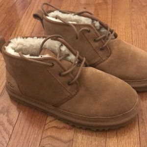 Uggs slippers neumel
